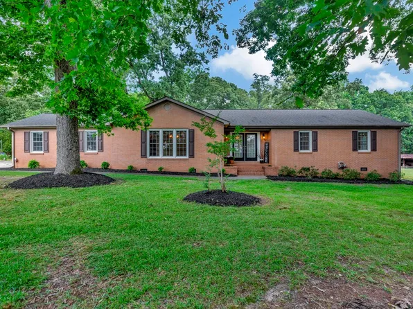 233 Philwood Dr, Williamston, SC 29697