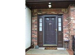 12 Cromwell Ct, Ewing, NJ 08628