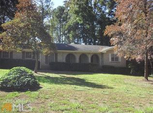 8703 Twin Oaks Dr, Jonesboro, GA