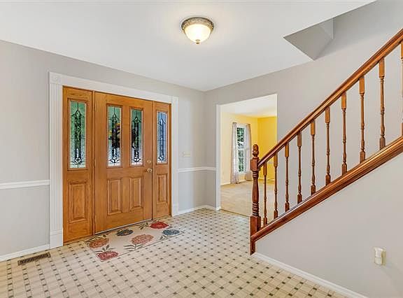 3rd image of 9716 Grantview Forest Dr