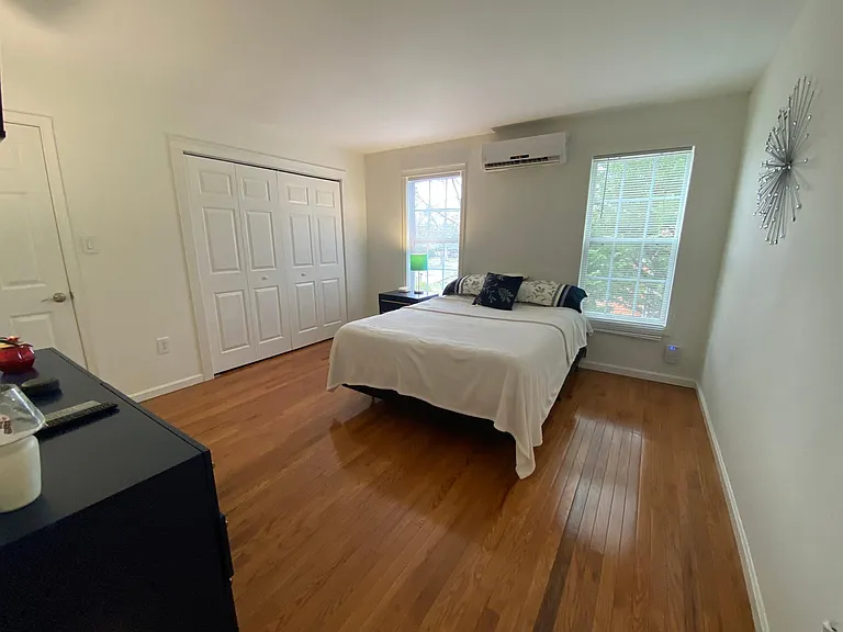 5625 Fillmore Ave #1 — Photo 10