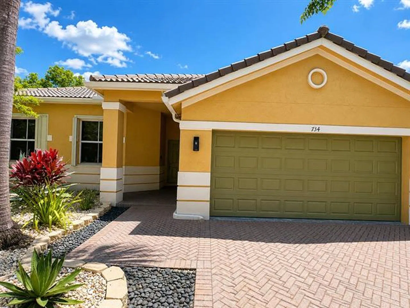 734 Lavender Cir # 734, Weston, FL 33327 — Photo 2
