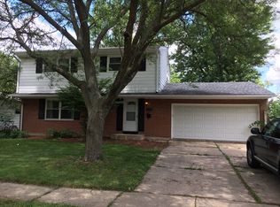 1726 Howard St, St Charles, IL 60174