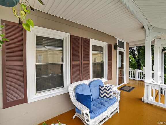 2nd image of 108 Union Avenue