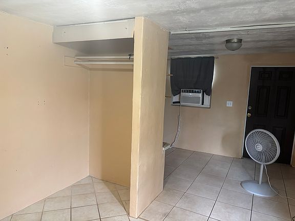 3rd image of 22 Hurwood Ave