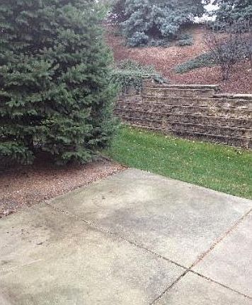 2nd image of 848 Chancel Cir #848