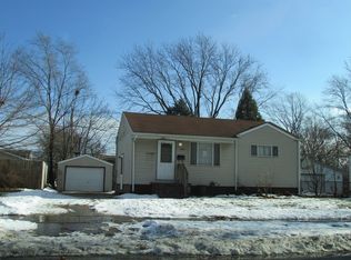 2217 N Northern Ave, Waukegan, IL 60087