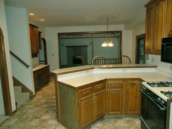 5th image of 4581 Eastwicke Blvd