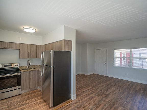 5th image of 460 NE 82nd Ter Unit 9-460-09