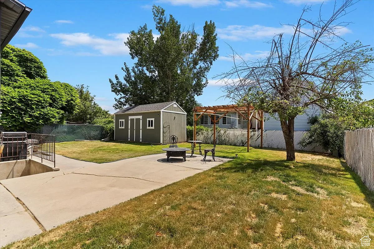 5 bed, 1822 sqft, $650 — Photo 3