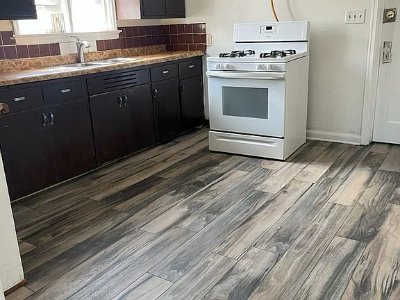 4th image of 3611 N 12th St #2