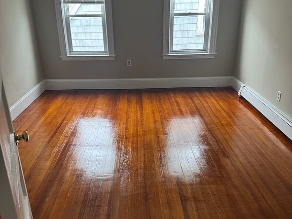 3rd image of 7 Lowden Ave #3