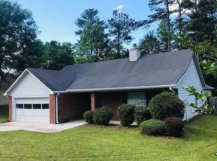 8165 Mahogany Ln, Lithonia, GA 30058