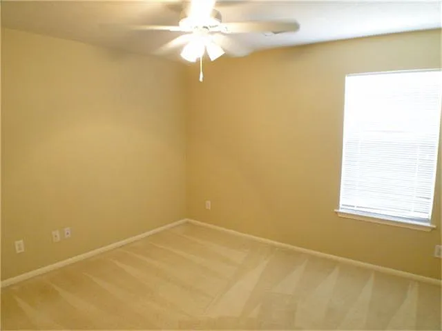 2826 Orchid Tree Ln — Photo 16