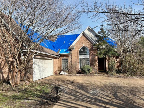 2nd image of 1680 Berryhill Rd