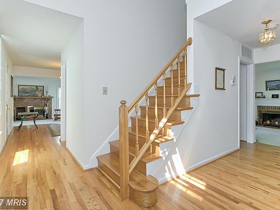 3rd image of 11513 Pleasant Meadow Dr