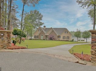 40 Spring Valley Ct, Newnan, GA 30265