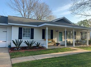 105 Holiday Ct, Taylor, AL 36301