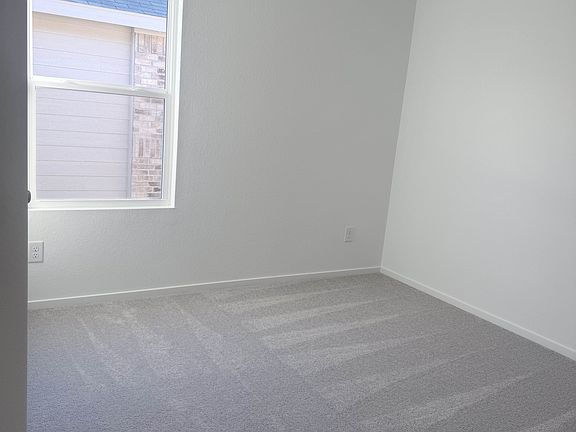 3rd image of 21602 Cottonwood Meadows Trl