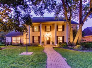 18326 Running Vine Ln, Spring, TX 77379