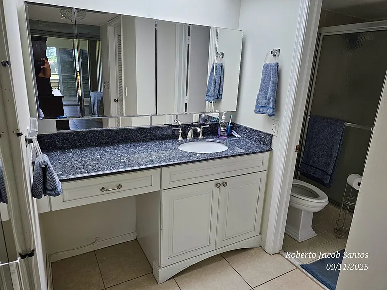 23305 Barwood Ln #207 — Photo 11