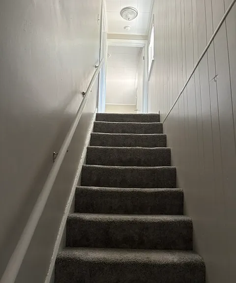 323 Juniper Ln — Photo 6