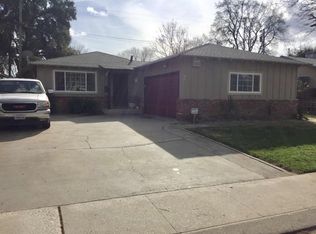 1700 Primrose Ln, Modesto, CA 95355