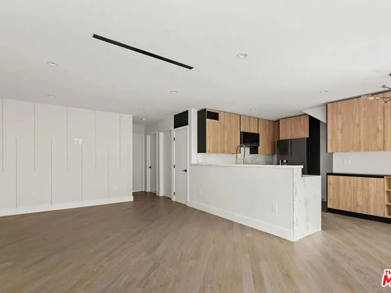 1450 S Crescent Heights Blvd #1/2 — Photo 1