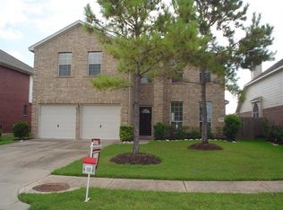 2611 Crystal Falls Dr, Pearland, TX 77584