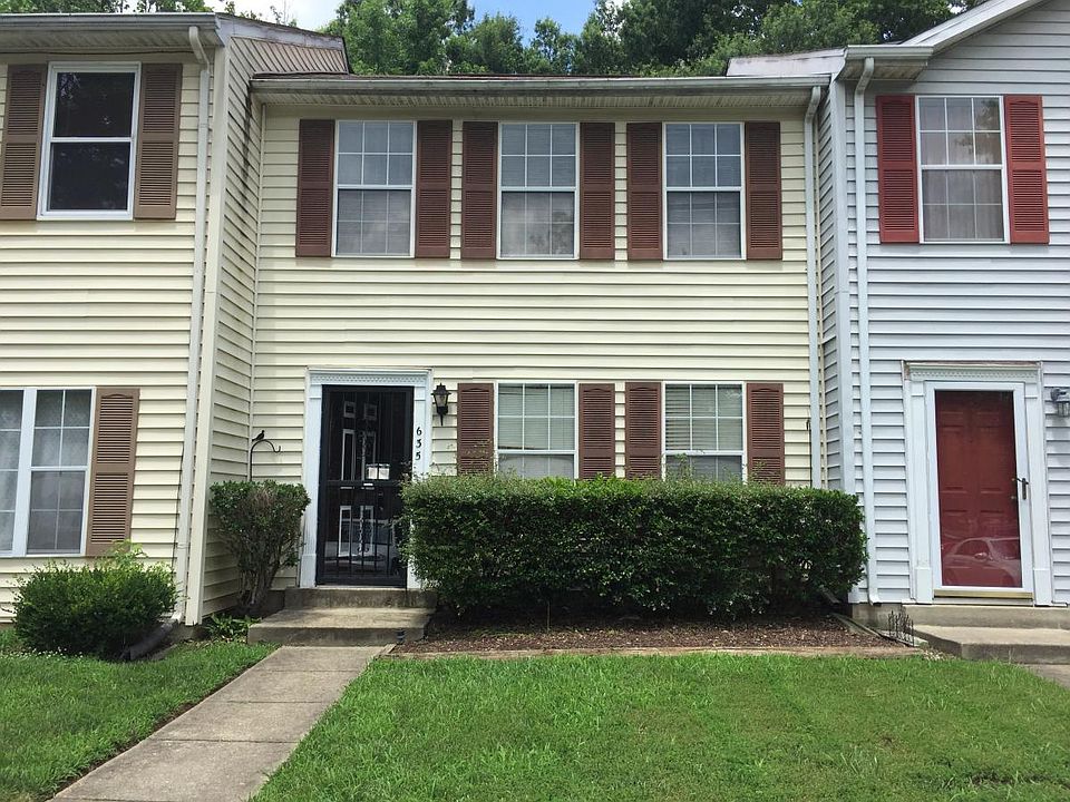 1st image of 635 Mount Lubentia Ct W