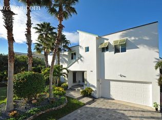 26 Harbour Dr S, Ocean Ridge, FL 33435