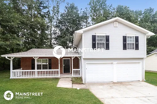 770 Stonebridge Cres Photo 1