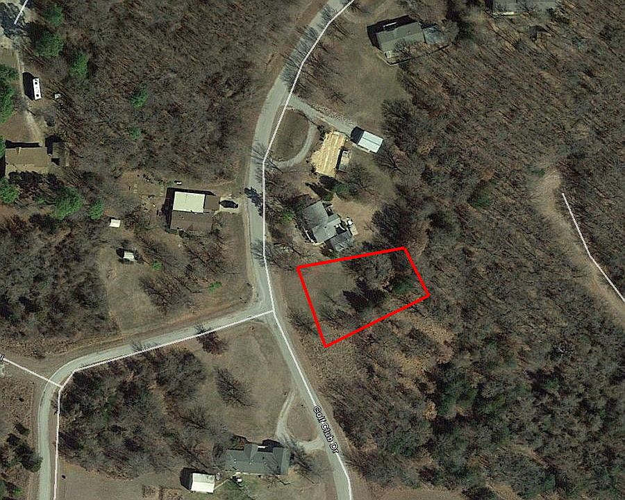 1st image of Golf Club Drive