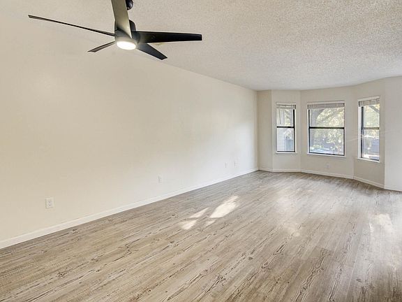 5th image of 113 Cadillac Ave #A