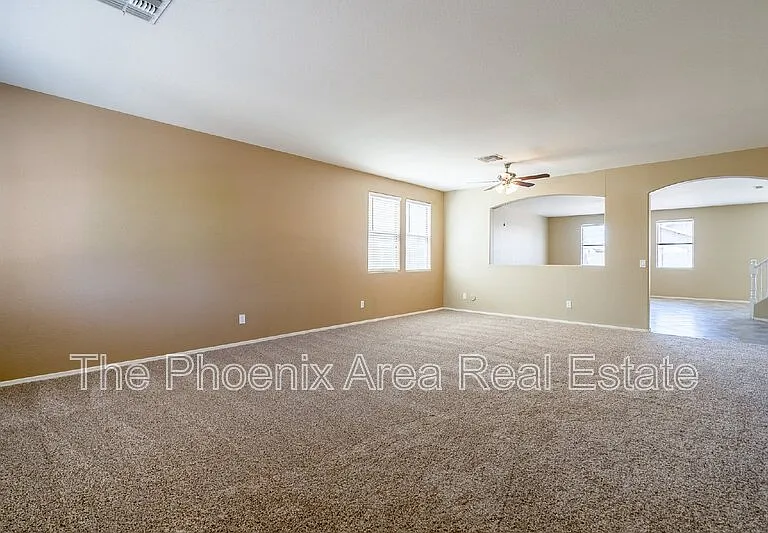 45992 W Dutchman Dr — Photo 5