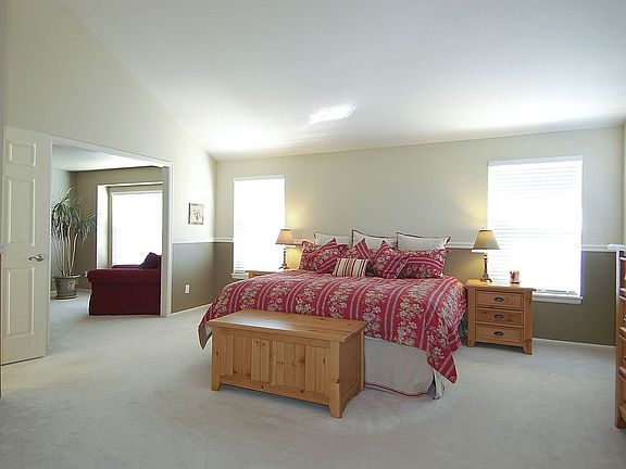 Huge Master with retreat