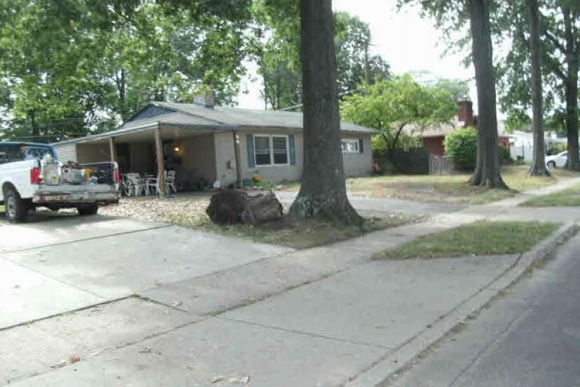 2nd image of 90 Timber Ln