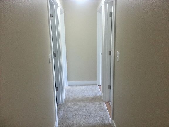 4th image of 13704 NE 11th St #S02