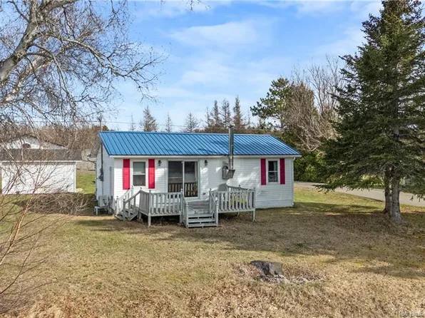 90 Pascal, Saint Charles, NB E4W 5G7