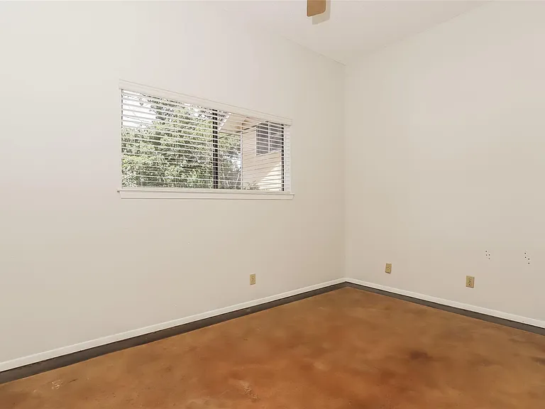 1620 Waterston Ave #105 — Photo 8