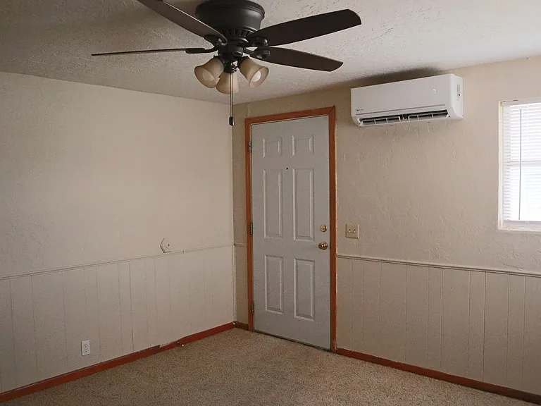 309 1/2 E Oklahoma Ave — Photo 2