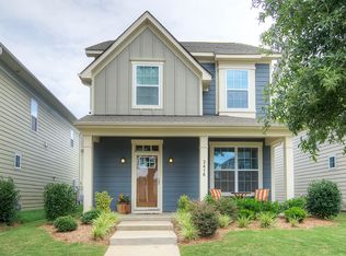 2416 Double Oaks Rd, Charlotte, NC 28206