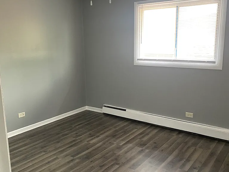 74 Yates Ave #3S — Photo 6