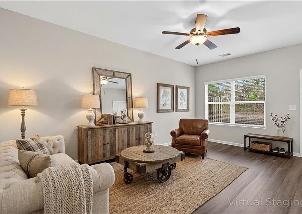 1st image of 128 Brexley Dr