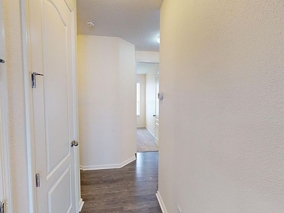 2nd image of 15707 Lexington Park Blvd #15707
