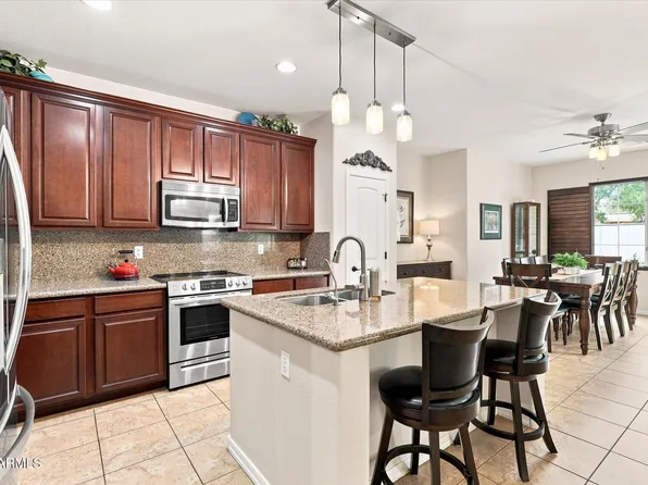 3322 E ZION Way, Chandler, AZ 85249