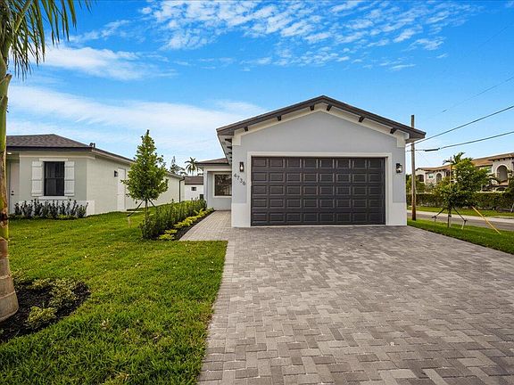 2nd image of 4736 Marguerita Street