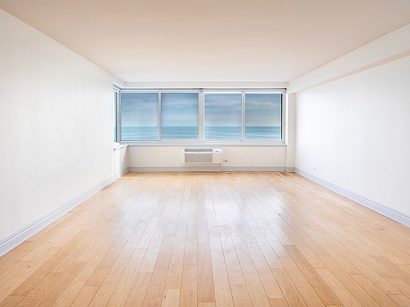 3rd image of 1440 N Lake Shore Dr APT 8G