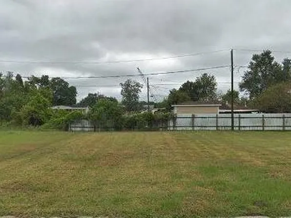 2501 Repose St, Violet, LA 70092