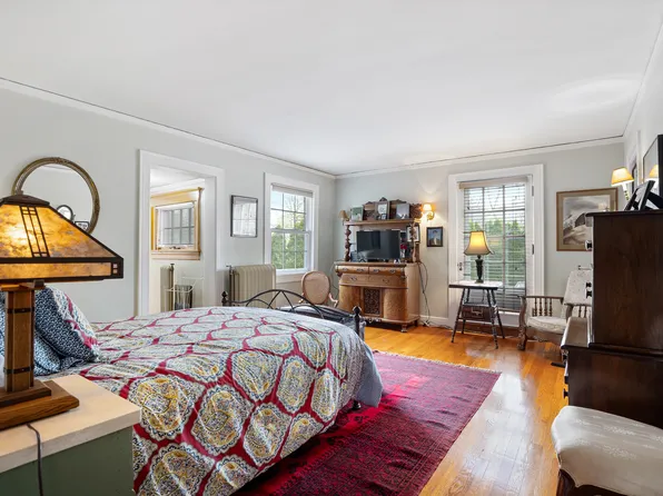 127 Beverly Road image 16 of 57